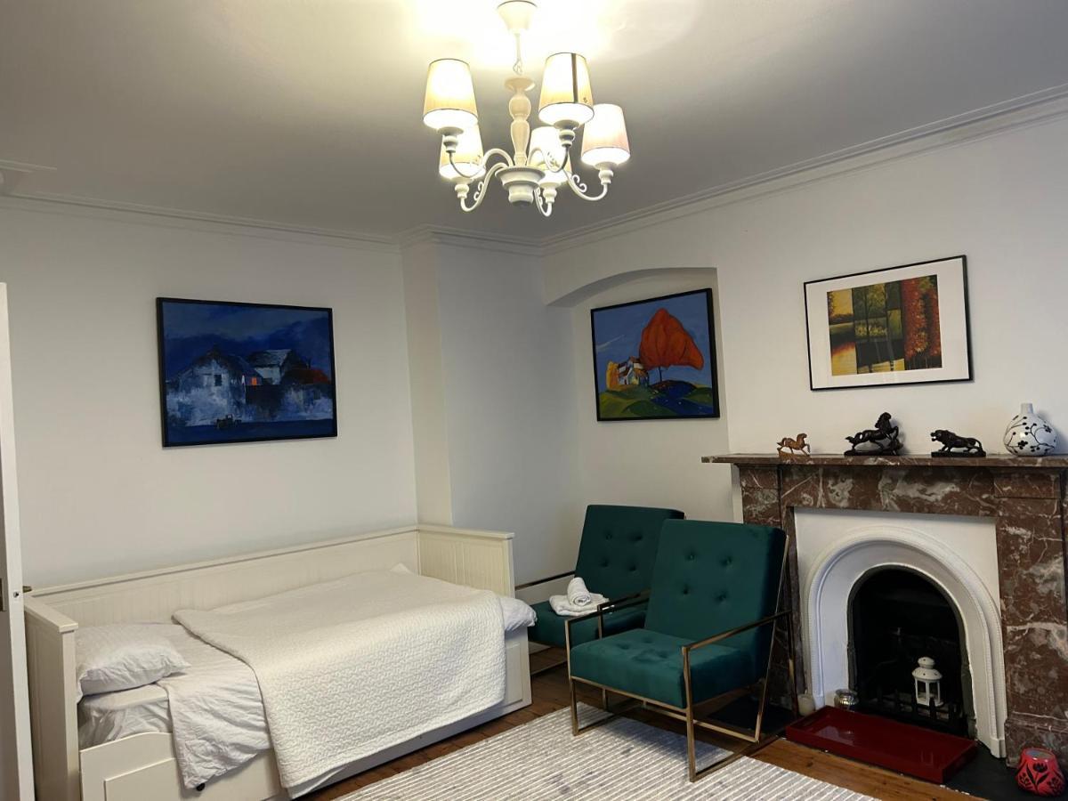 West Kensington Appartement Londen Buitenkant foto